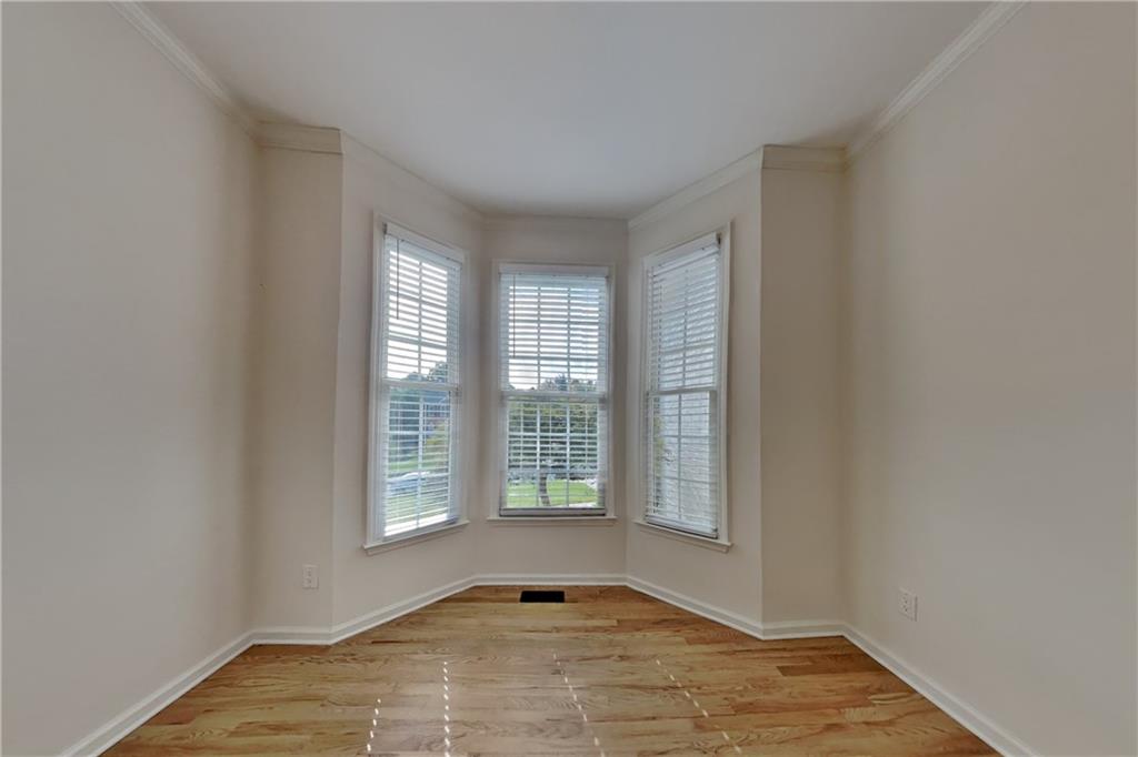 1025 Russell Point Suwanee, GA 30024 - Photo 5 of 24 Gallery Image 5