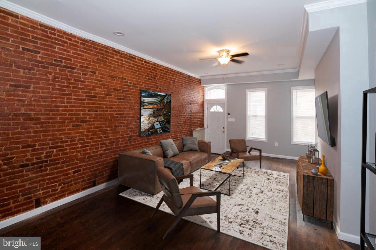 745 Dolphin Street Baltimore, MD 21217 - Photo 3 of 22