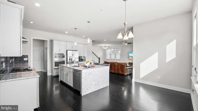 $915,000 | 1639 Stream Valley Overlook, Severn, MD 21144