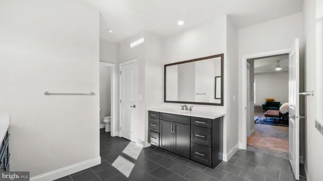 $915,000 | 1639 Stream Valley Overlook, Severn, MD 21144