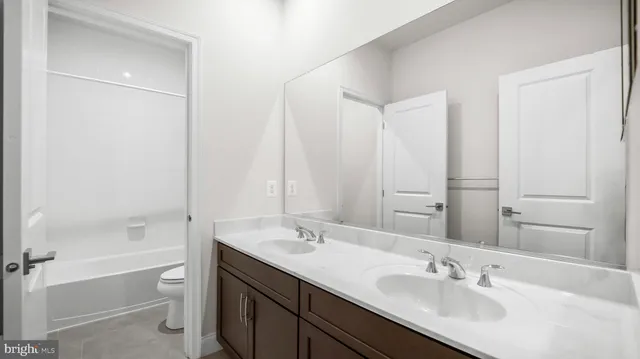 $915,000 | 1639 Stream Valley Overlook, Severn, MD 21144