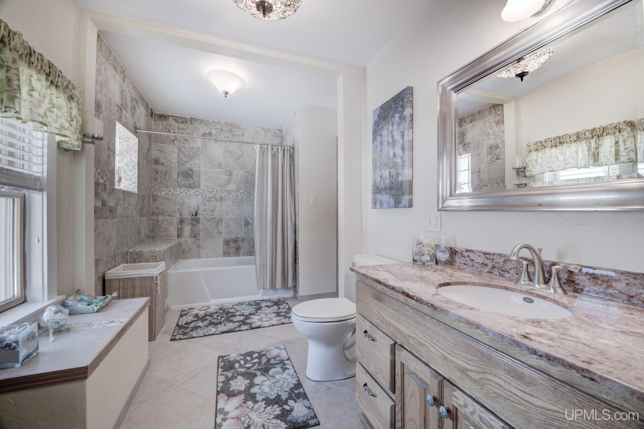 W1650 County Road North Niagara, WI 54151 - Photo 33 of 59 Gallery Image 33
