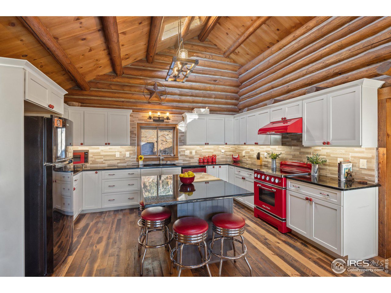 547 Taylor Road Lyons, CO 80540 - Photo 13 of 40 Gallery Image 13