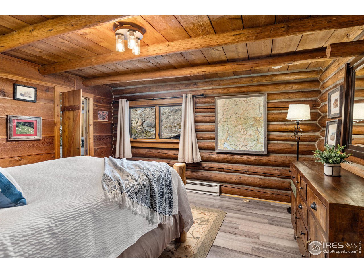 547 Taylor Road Lyons, CO 80540 - Photo 19 of 40 Gallery Image 19