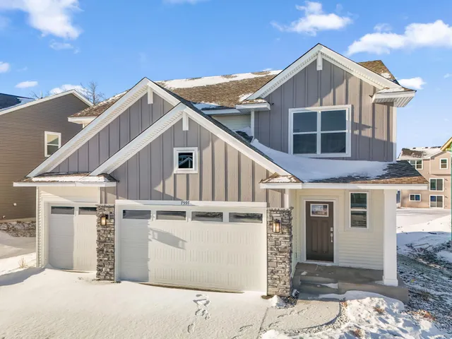 $596,800 | 7597 Norway Lane, Lino Lakes, MN 55038