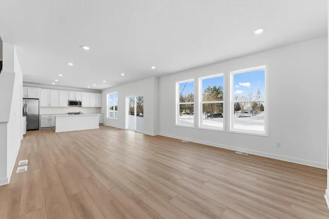 $596,800 | 7597 Norway Lane, Lino Lakes, MN 55038