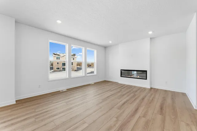 $596,800 | 7597 Norway Lane, Lino Lakes, MN 55038