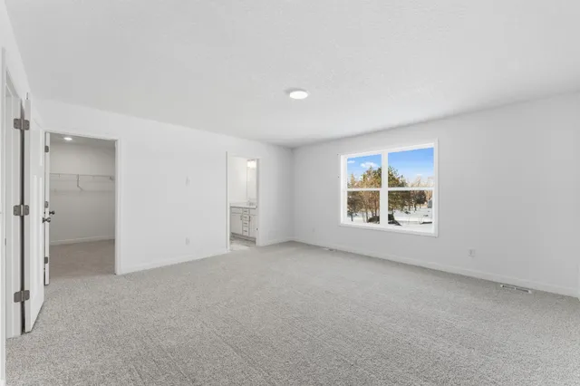 $596,800 | 7597 Norway Lane, Lino Lakes, MN 55038