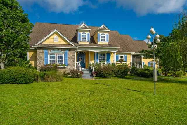 $649,999 | 1342 1st Bend Road, Harleyville, SC 29448