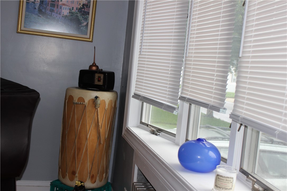 107 Mink Road Providence, RI 02908 - Photo 16 of 26