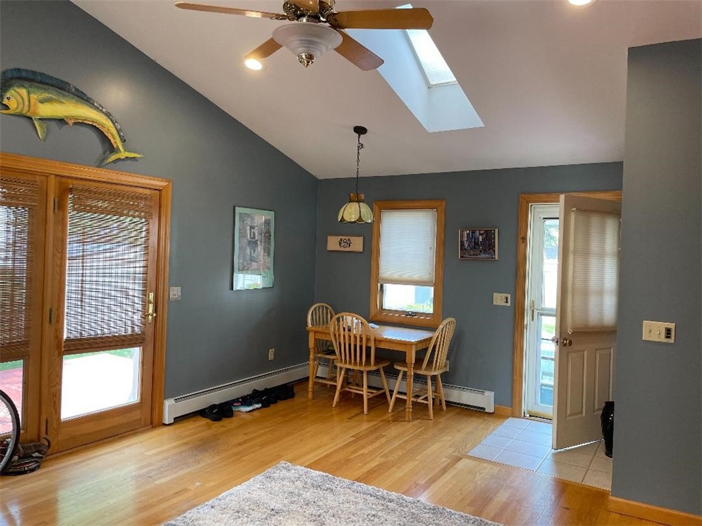 107 Mink Road Providence, RI 02908 - Photo 7 of 26