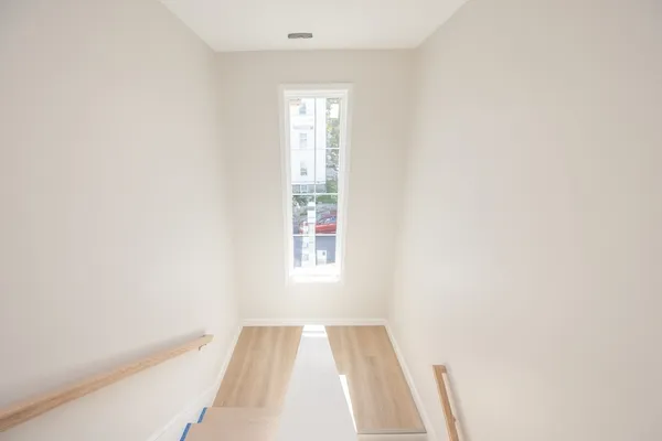 $470,000 | 17 A Mott Street, Worcester, MA 01604