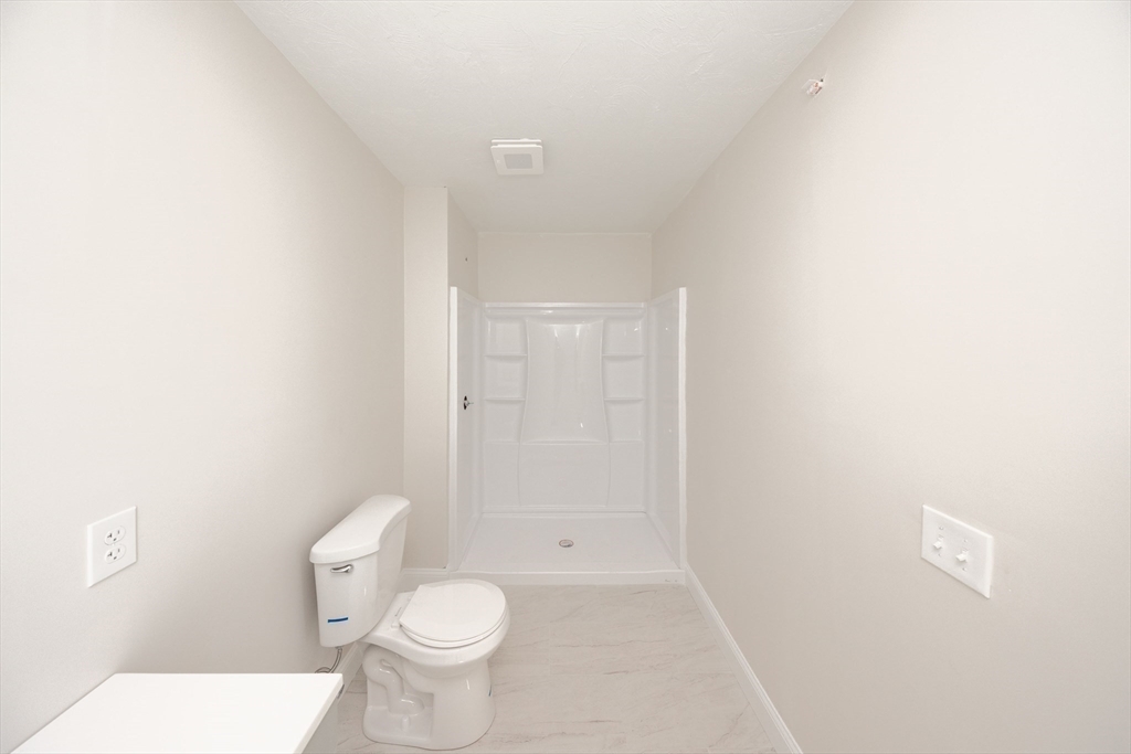 17 A Mott Street Worcester, MA 01604 - Photo 16 of 19