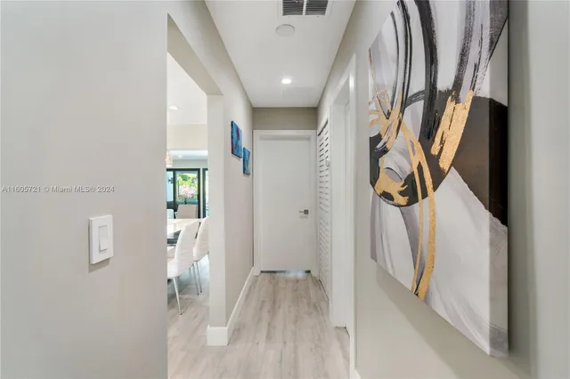 $1,115,000 | 2701 Northeast 52nd Street, Lighthouse Point, FL 33064