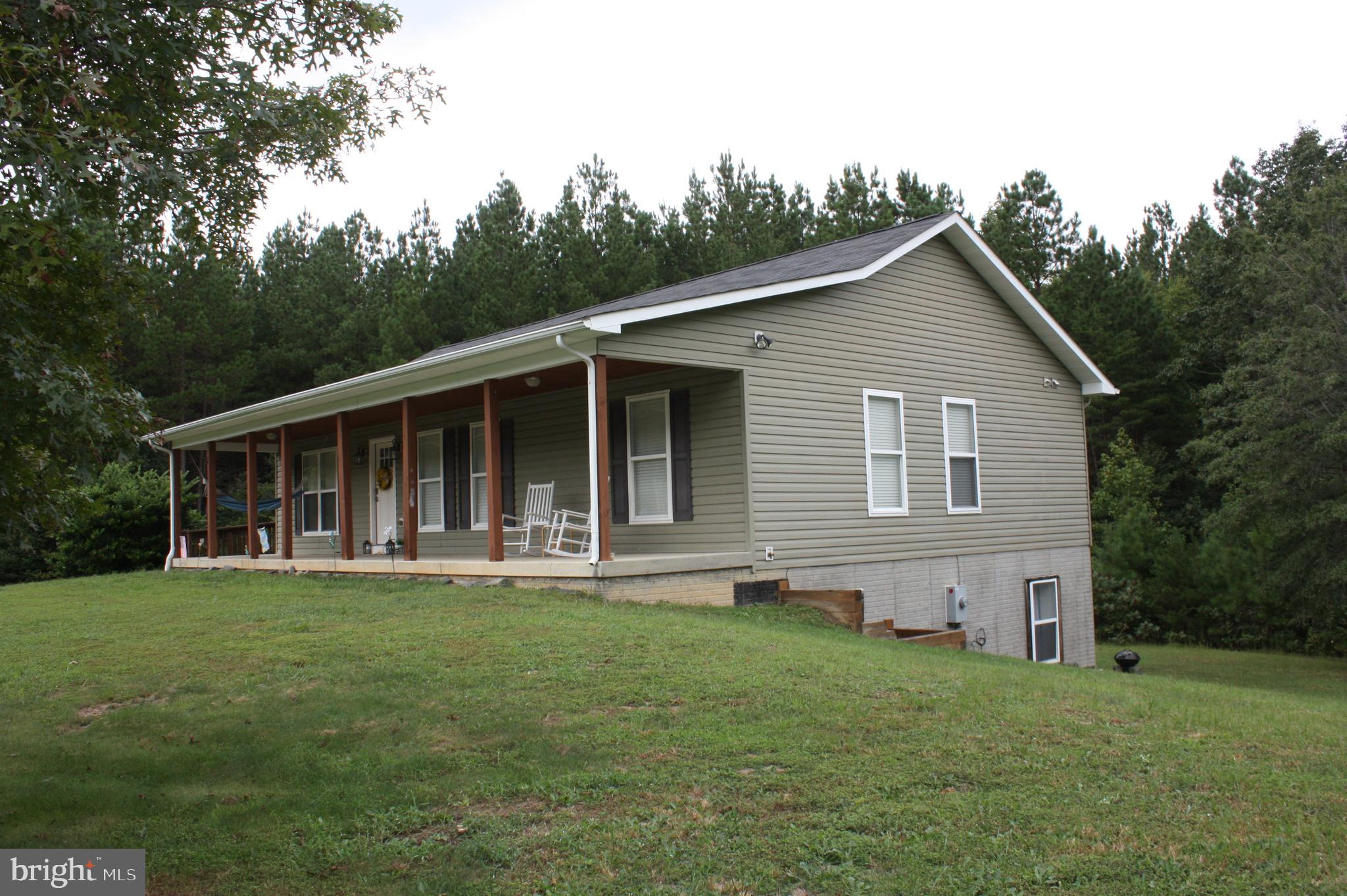 2137 Johnson Road Mineral, VA 23117 - Photo 3 of 34