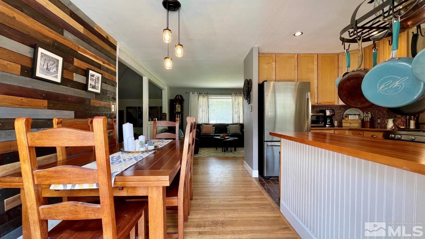 1630 Wesley Drive Reno, NV 89503 - Photo 11 of 37 Photo 11