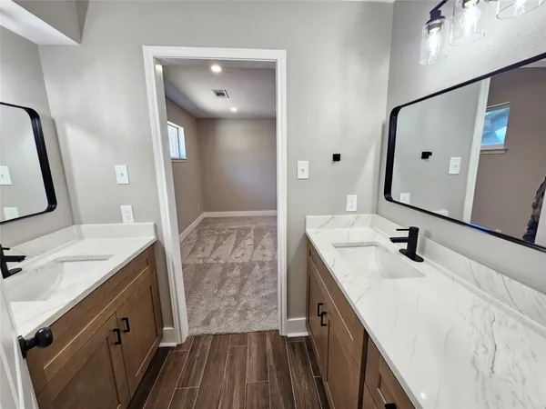 $364,900 | 1207 Whitestone Lane, Houston, TX 77073