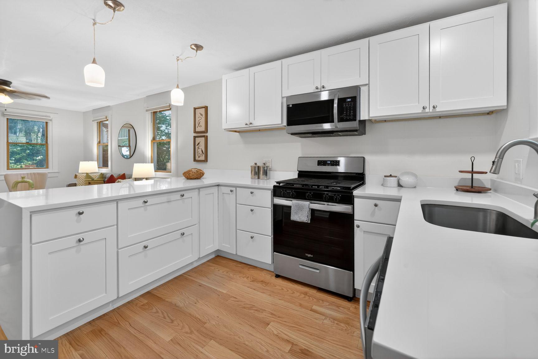 9717 Capitol View Avenue Silver Spring, MD 20910 - Photo 6 of 16