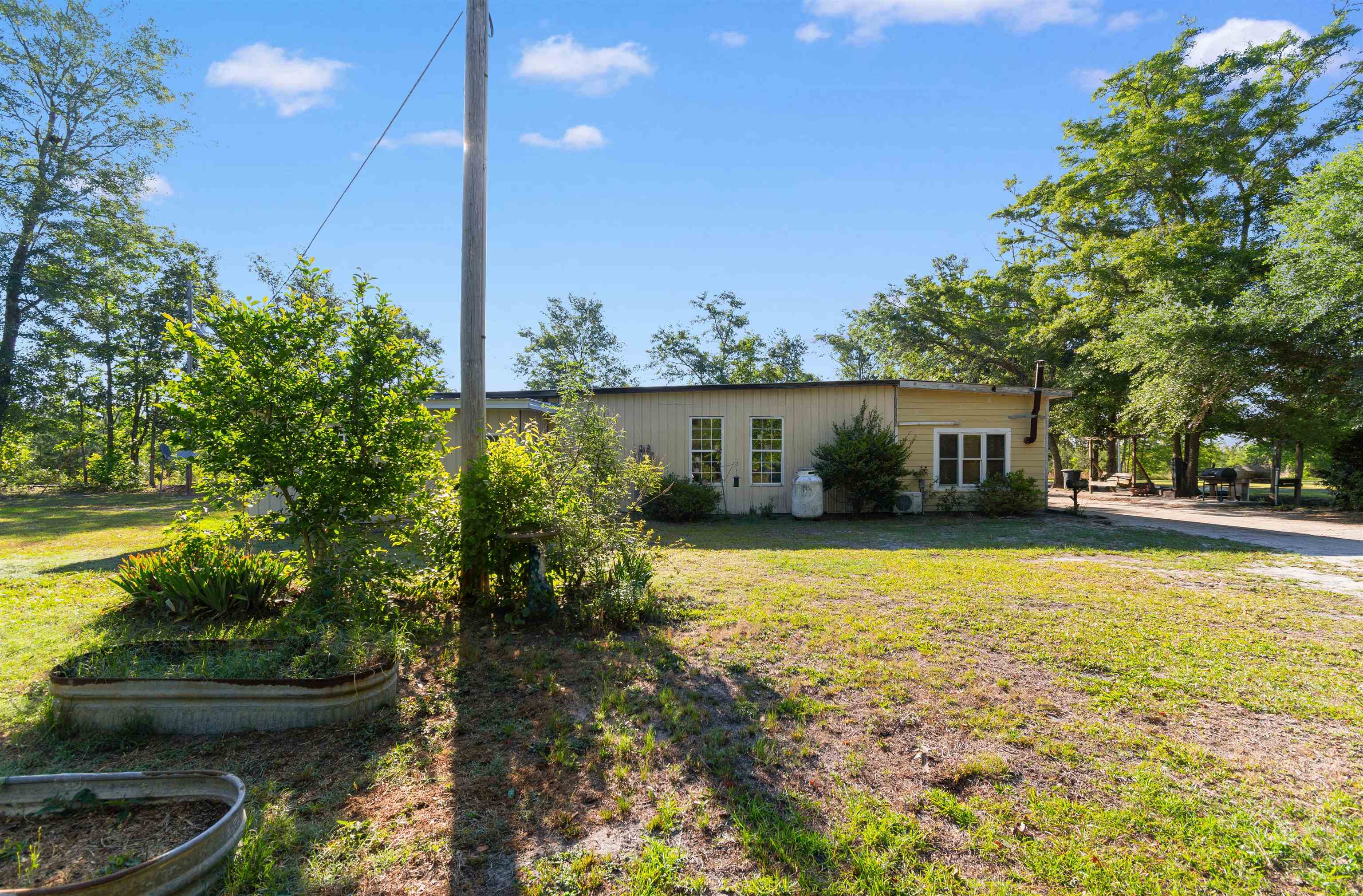 1040 Wee Tee Road Andrews, SC 29510 - Photo 27 of 55