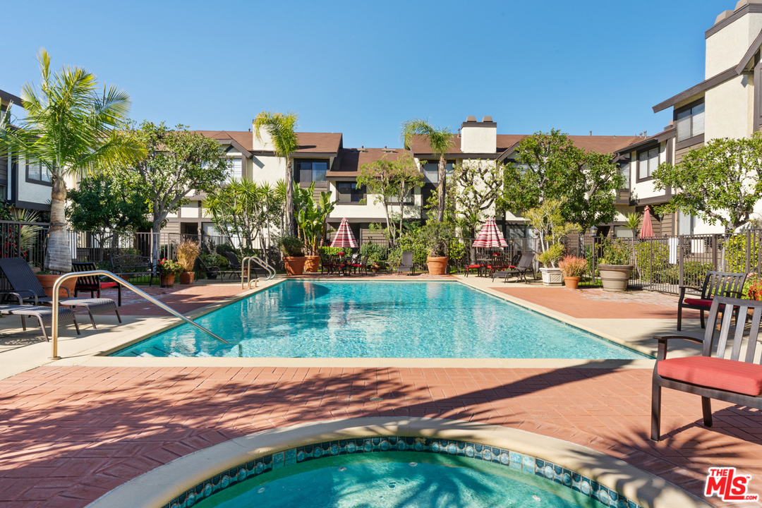 19355 Sherman Way, Unit 33 Reseda, CA 91335 - Photo 17 of 22 a view of a city with tall buildings