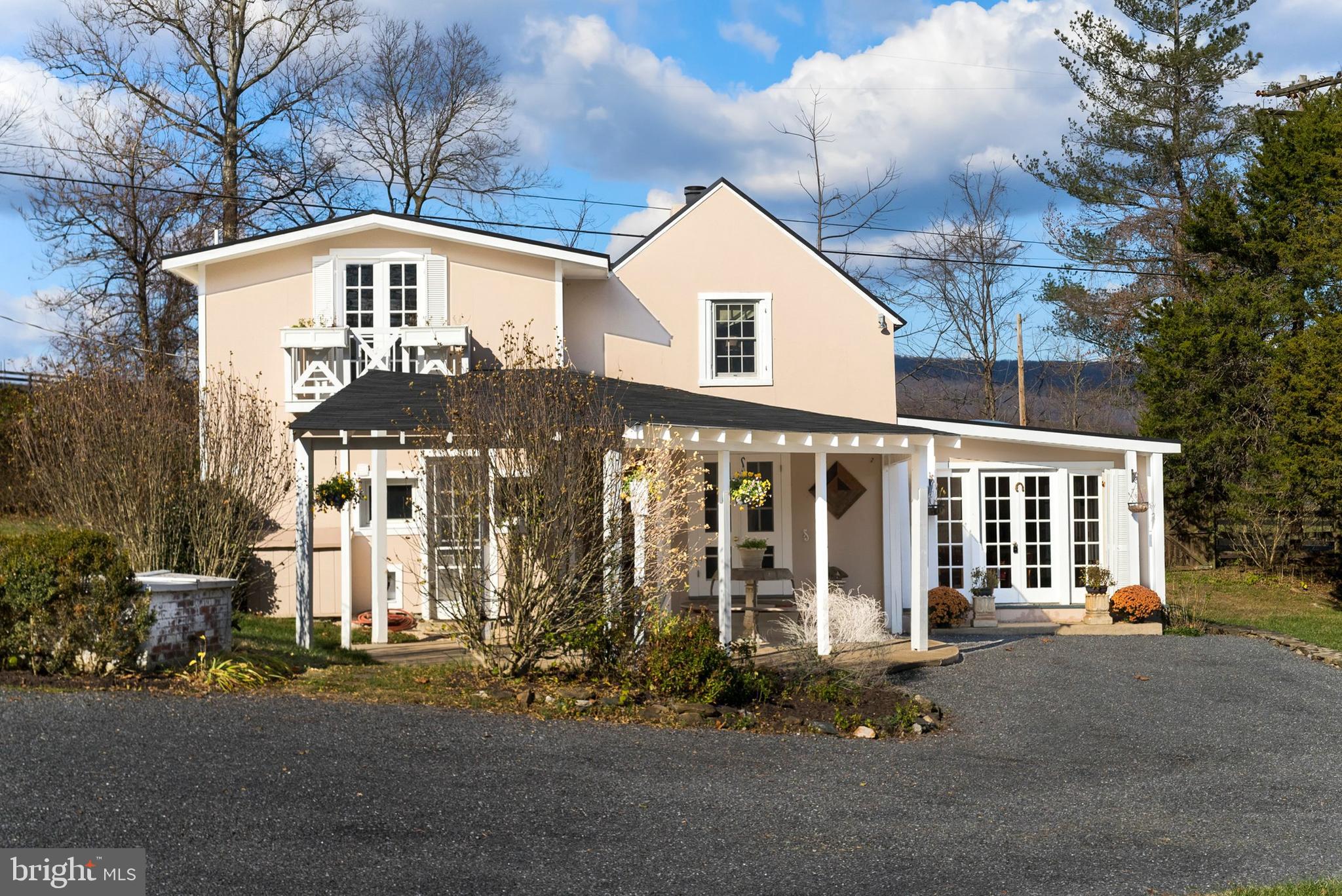 22202 Trappe Road Upperville, VA 20184 - Photo 2 of 47 Gallery Image 2
