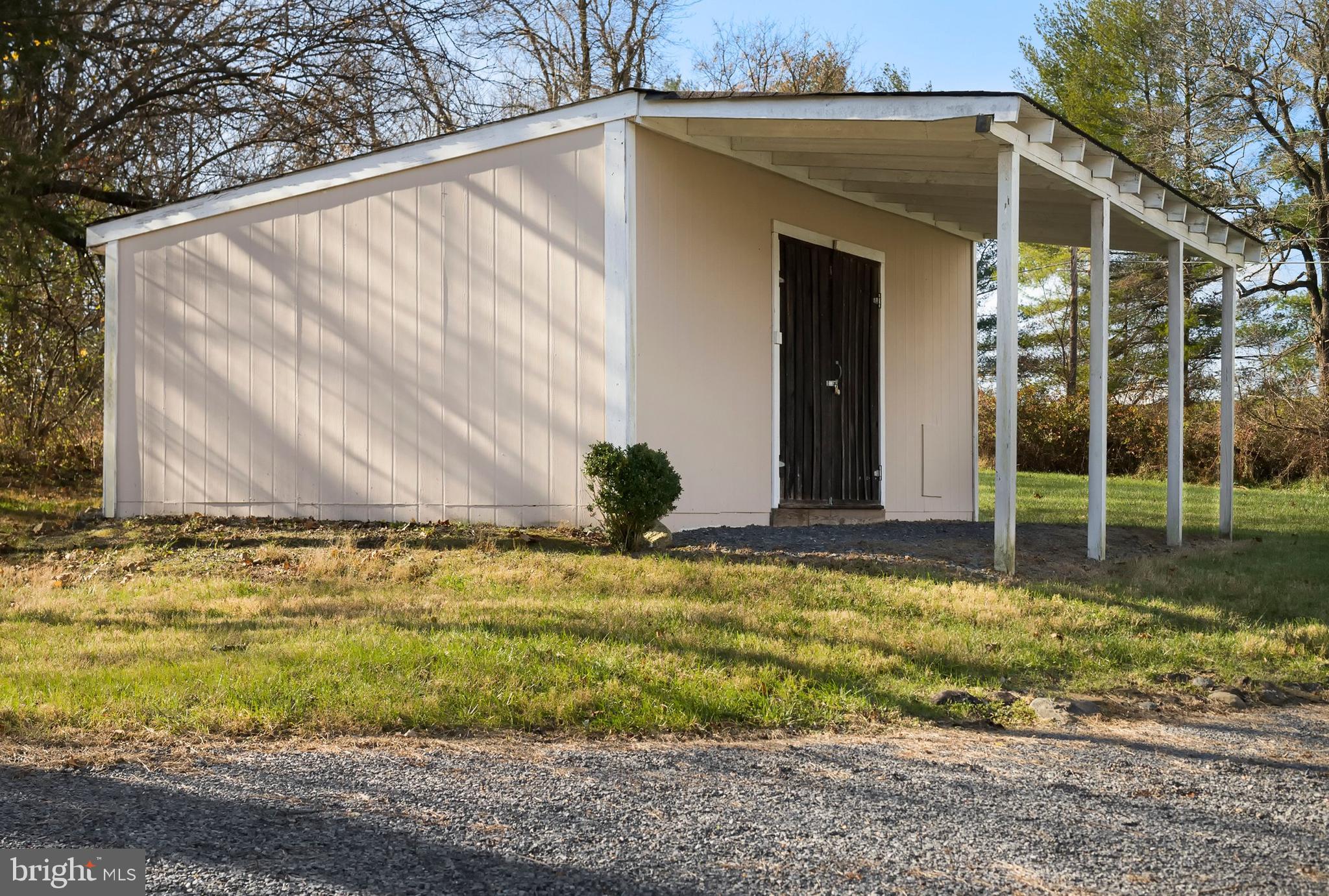 22202 Trappe Road Upperville, VA 20184 - Photo 40 of 47 Gallery Image 40