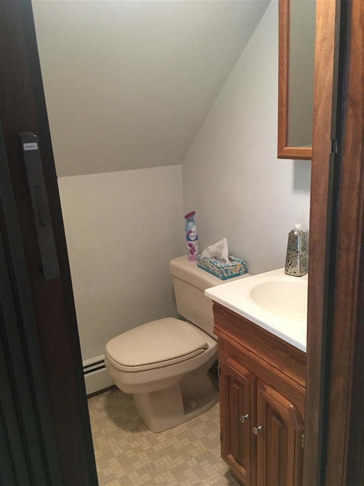 11 4th Street Windham, NH 03087 - Photo 14 of 30 Gallery Image 14