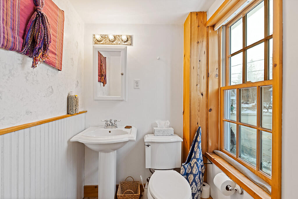 14 Main Street Mount Vernon, ME 04352 - Photo 30 of 67 47_BP5A5386_DxO_mls