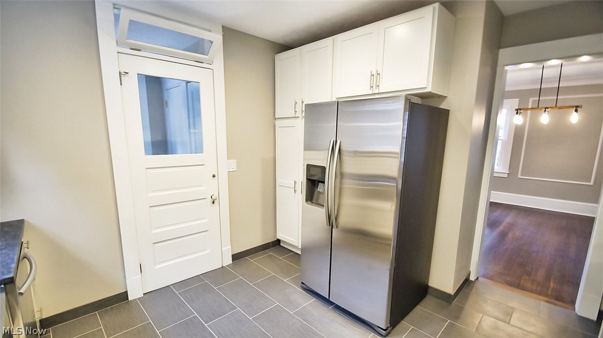 2956 Coleridge Road Cleveland, OH 44118 - Photo 13 of 24