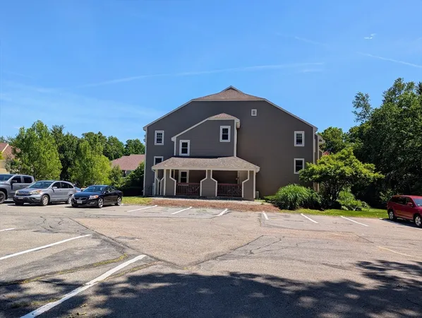 $309,900 | 182 Heritage Drive, Unit 182, Northbridge, MA 01588
