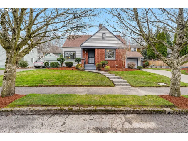 $730,000 | 4446 Northeast Irving Street, Portland, OR 97213