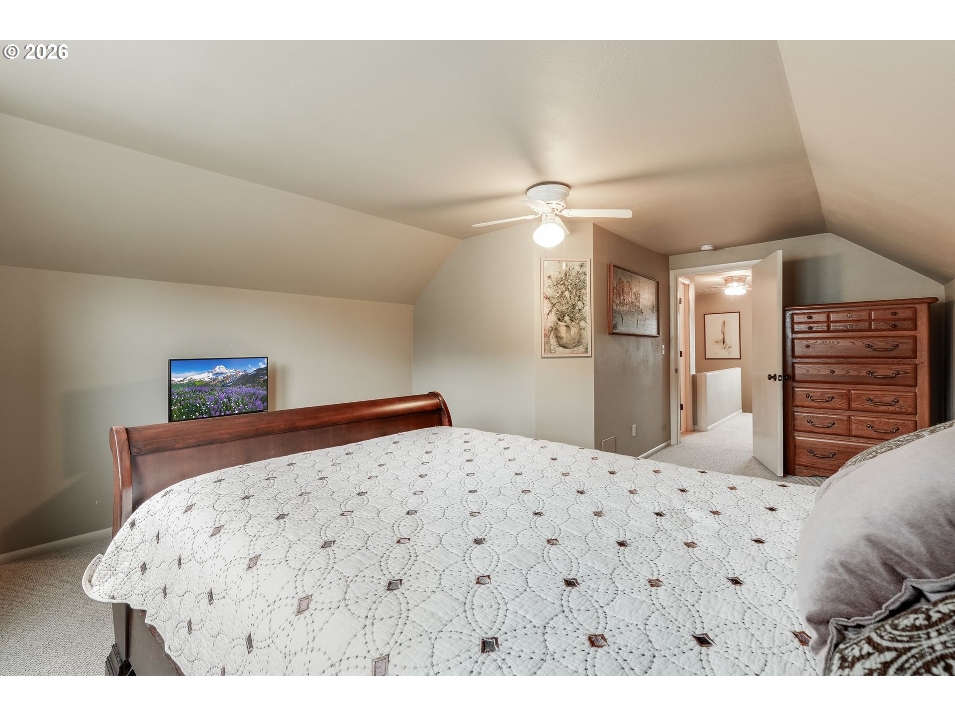 4446 Northeast Irving Street Portland, OR 97213 - Photo 20 of 37 Primary Bedroom