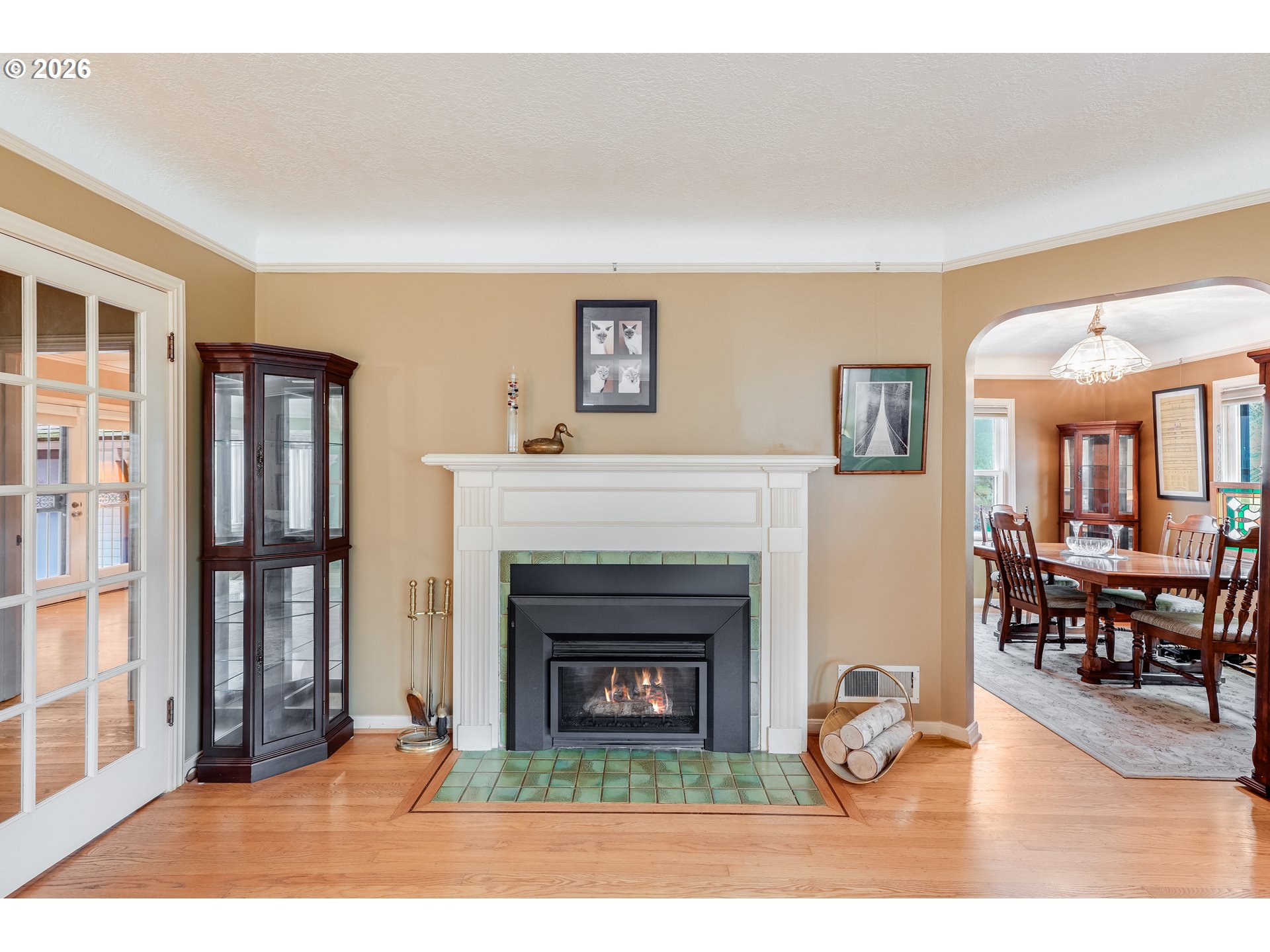 4446 Northeast Irving Street Portland, OR 97213 - Photo 8 of 37 Living Room