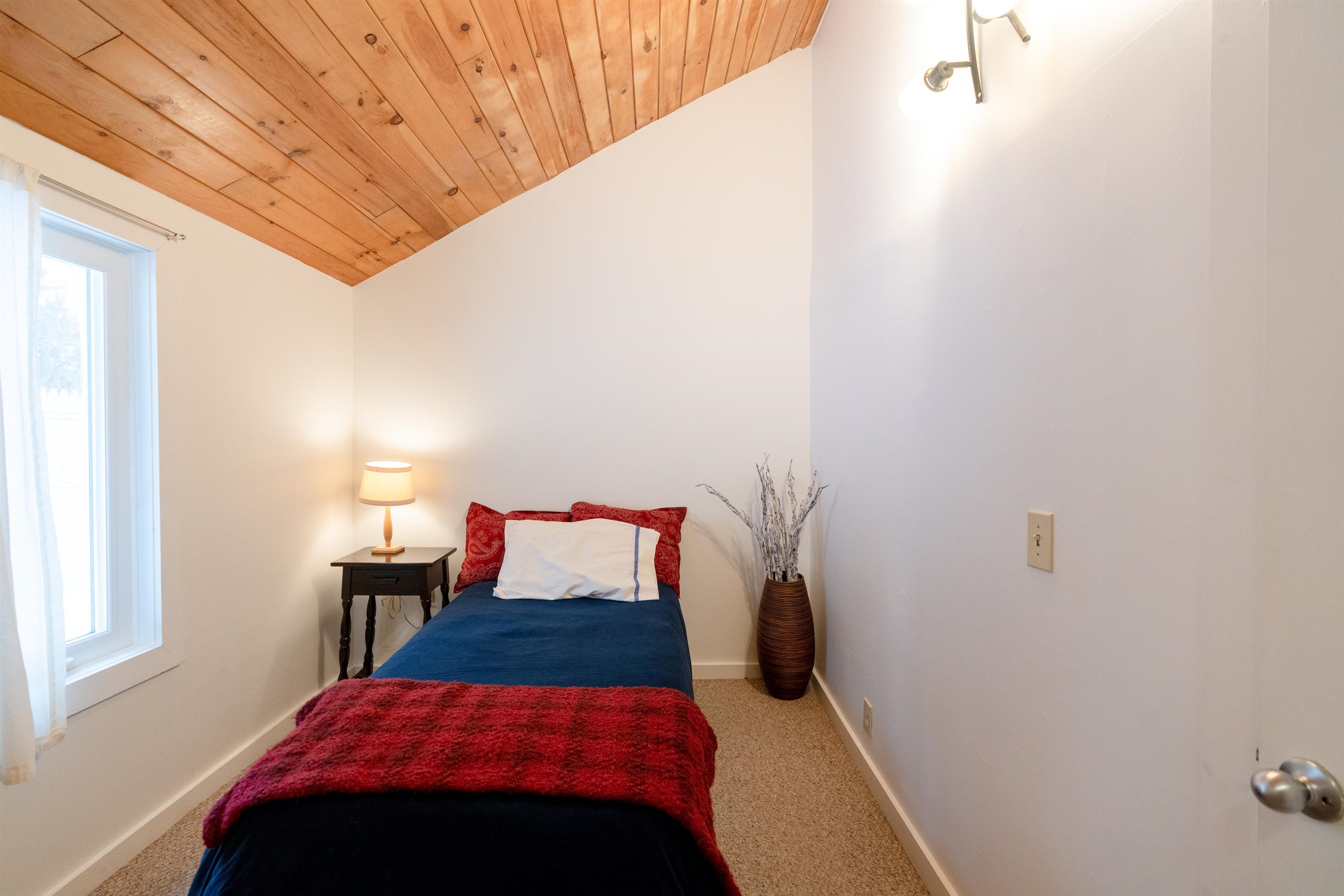 17 Hill St Extension Waterbury, VT 05676 - Photo 25 of 35