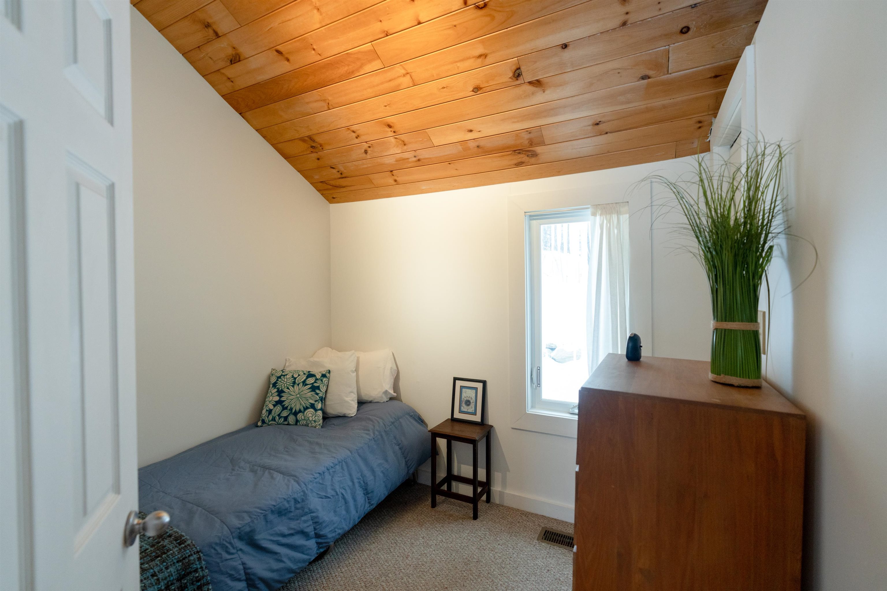 17 Hill St Extension Waterbury, VT 05676 - Photo 27 of 35