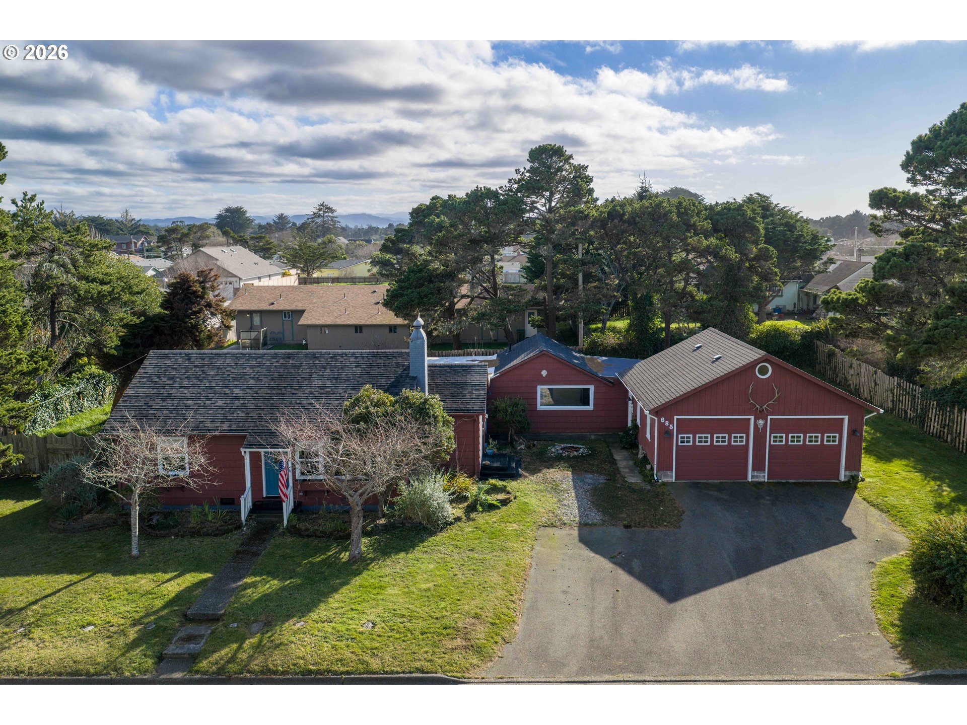 685 10th Street Southwest Bandon, OR 97411 - Photo 33 of 40 Gallery Image 33
