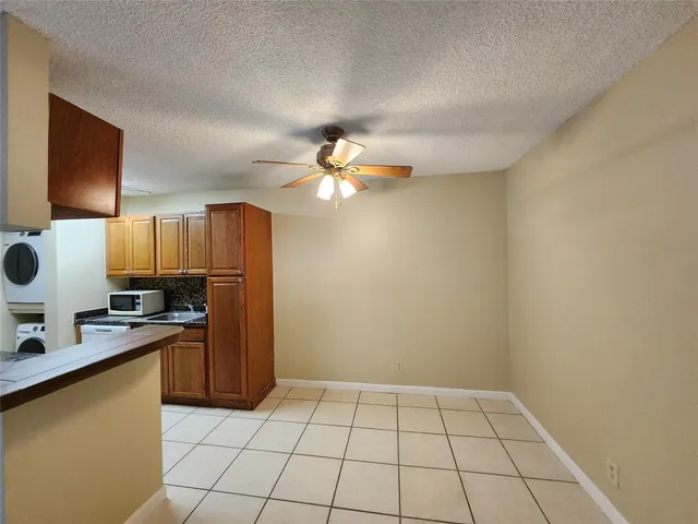 $1,905 | 545 Trace Circle, Unit 105, Deerfield Beach, FL 33441