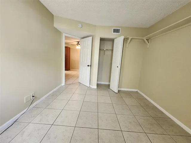 $1,905 | 545 Trace Circle, Unit 105, Deerfield Beach, FL 33441