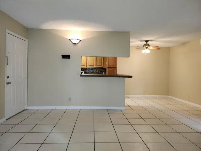 $1,905 | 545 Trace Circle, Unit 105, Deerfield Beach, FL 33441