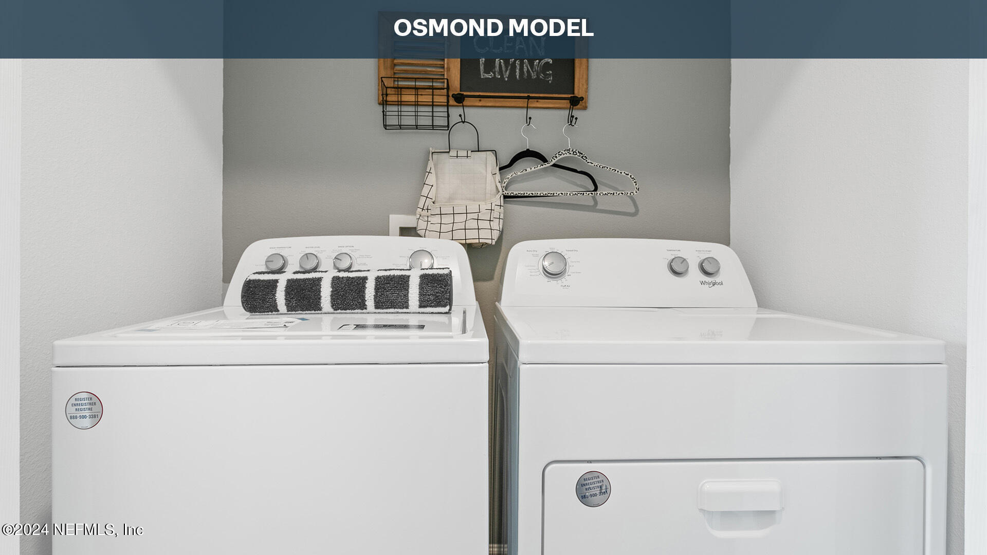 196 Stonegate Avenue St. Augustine, FL 32084 - Photo 17 of 32 a utility room with dryer and washer
