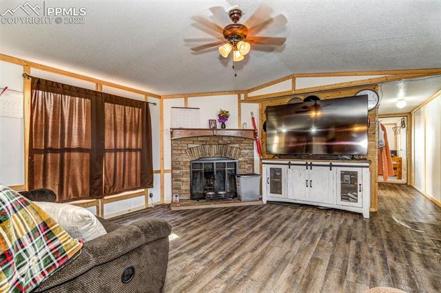 6815 Rio Road Peyton, CO 80831 - Photo 3 of 14