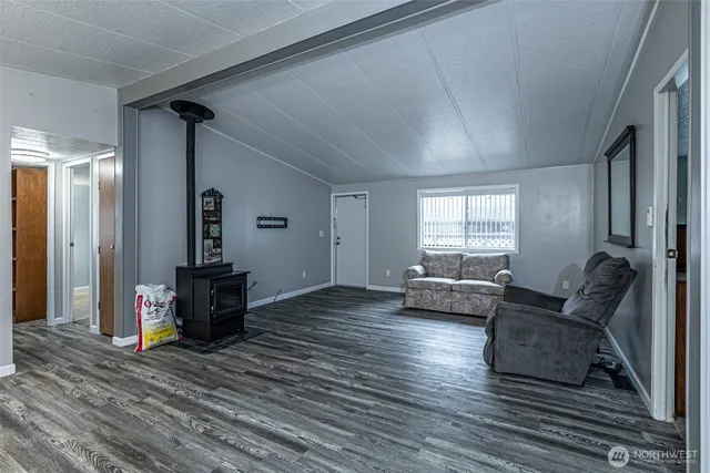 $179,950 | 2263 Anadoll Avenue, Enumclaw, WA 98022