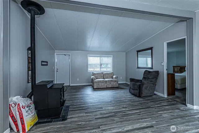 $179,950 | 2263 Anadoll Avenue, Enumclaw, WA 98022