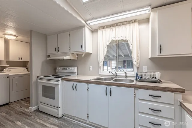 $179,950 | 2263 Anadoll Avenue, Enumclaw, WA 98022