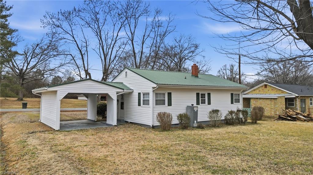 308 Walter Chambers Street Eden, NC 27288 - Photo 3 of 14