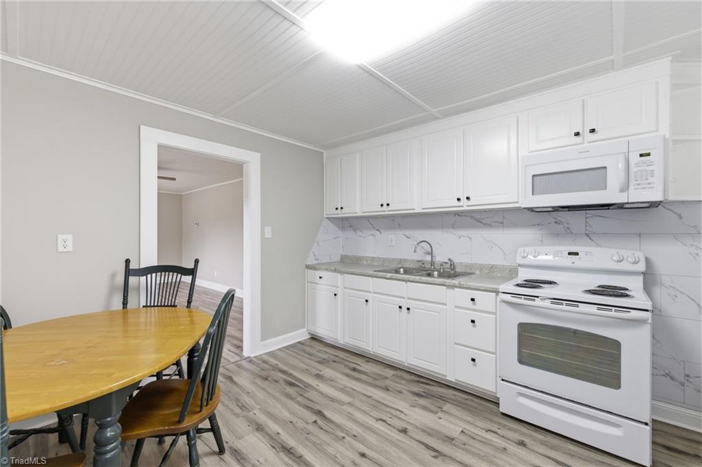 308 Walter Chambers Street Eden, NC 27288 - Photo 7 of 14