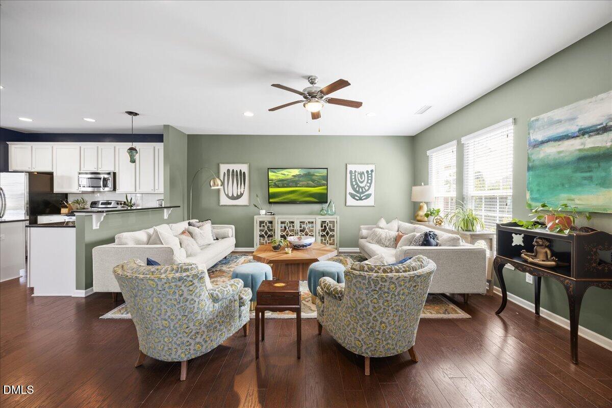 422 Provincial Street Raleigh, NC 27603 - Photo 4 of 45 14-2A1A5307