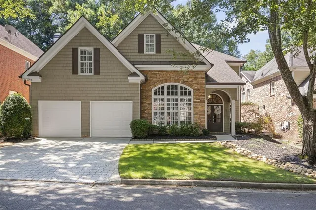 $1,098,000 | 3200 Windsor Lake Drive Northeast, Atlanta, GA 30319
