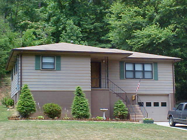 513 Lullwater Road Red Bank, TN 37405 - Photo 1 of 2 Primary Photo