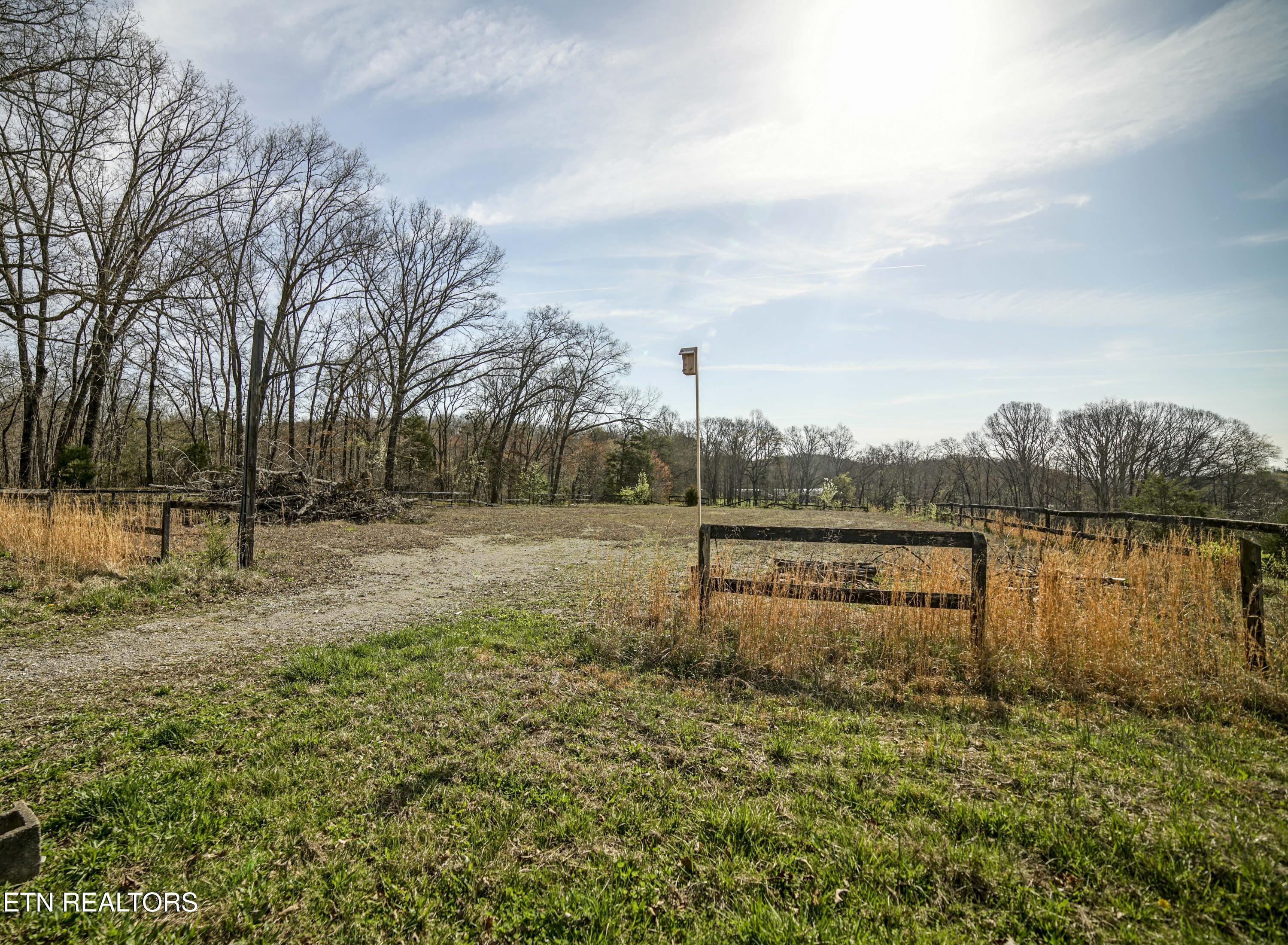 243 Black Oak Road Clinton, TN 37716 - Photo 26 of 49 HeatherFarm6890